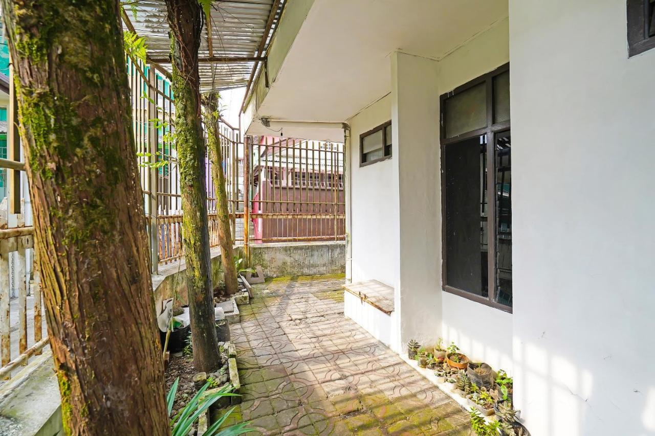 Spot On 91723 Sony Homestay Syariah ซูกาบูมี ภายนอก รูปภาพ