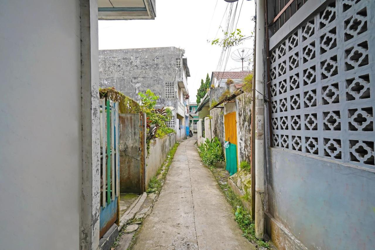 Spot On 91723 Sony Homestay Syariah ซูกาบูมี ภายนอก รูปภาพ