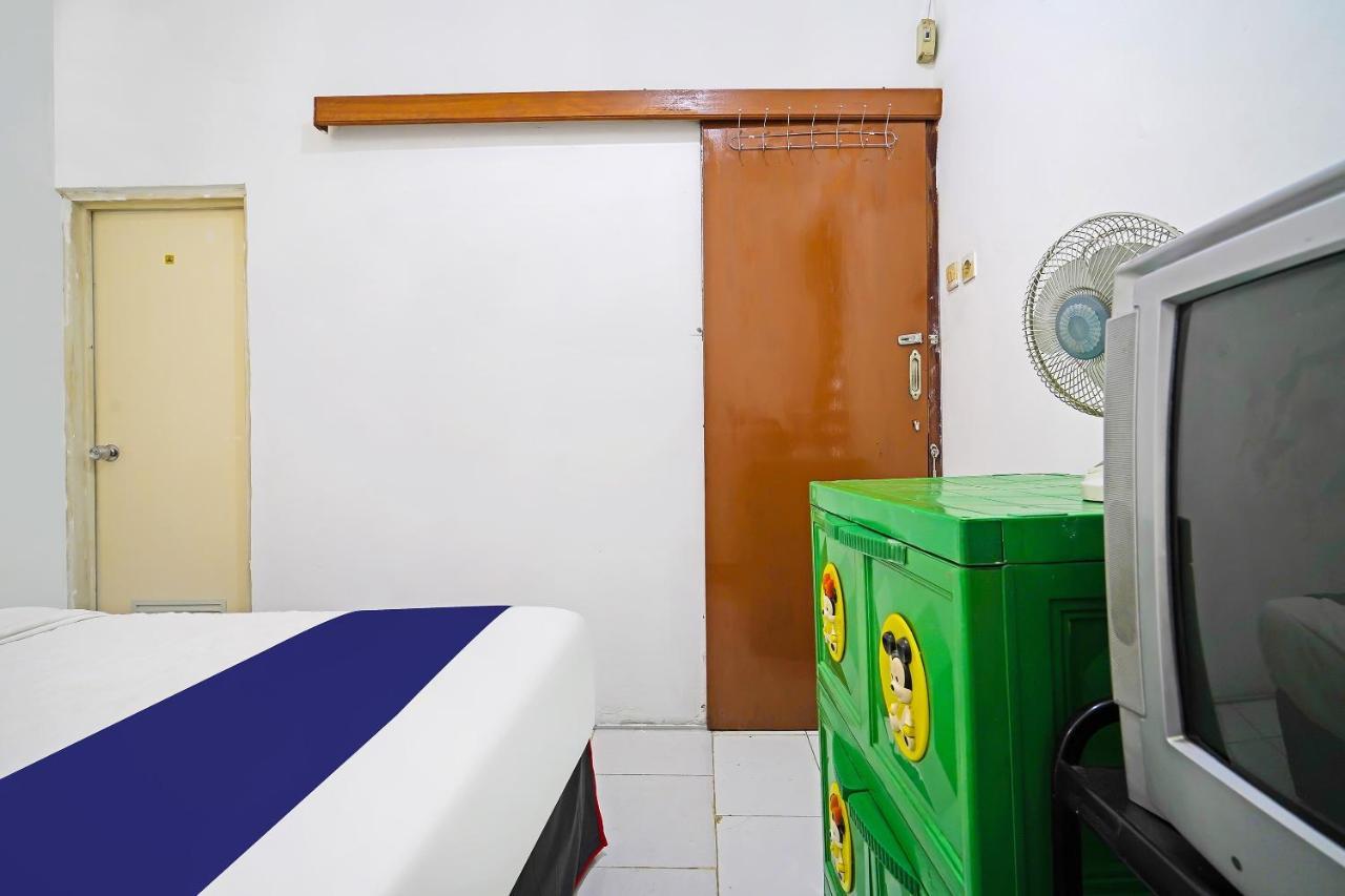 Spot On 91723 Sony Homestay Syariah ซูกาบูมี ภายนอก รูปภาพ